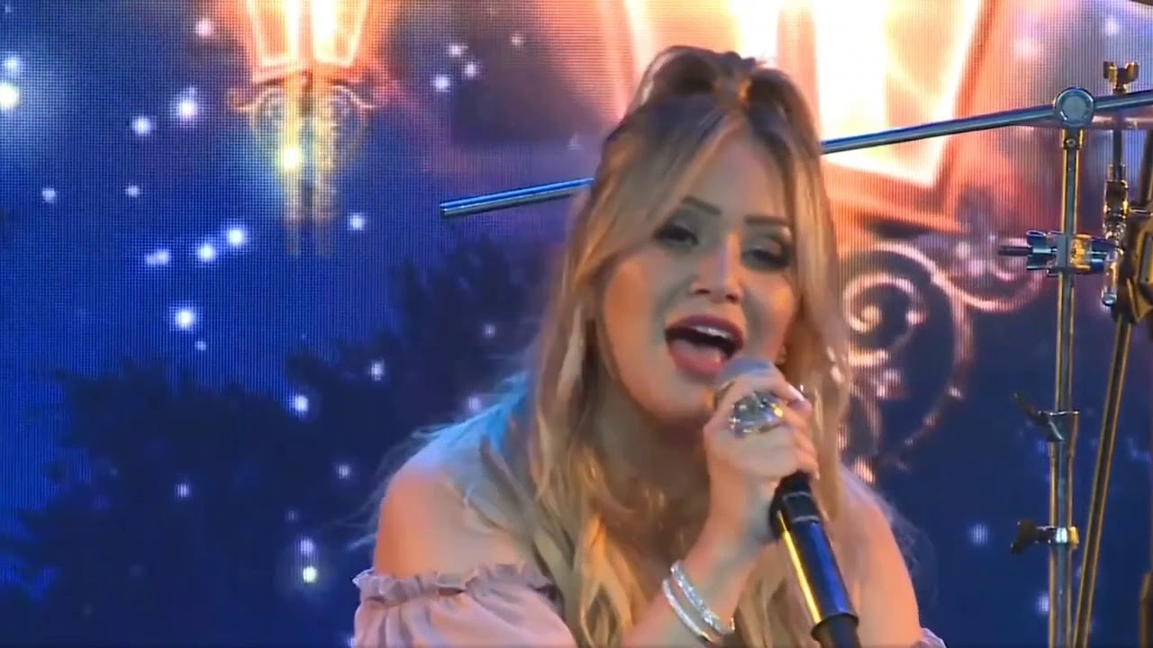 Karina La Princesita Streaming (parte acustica)
