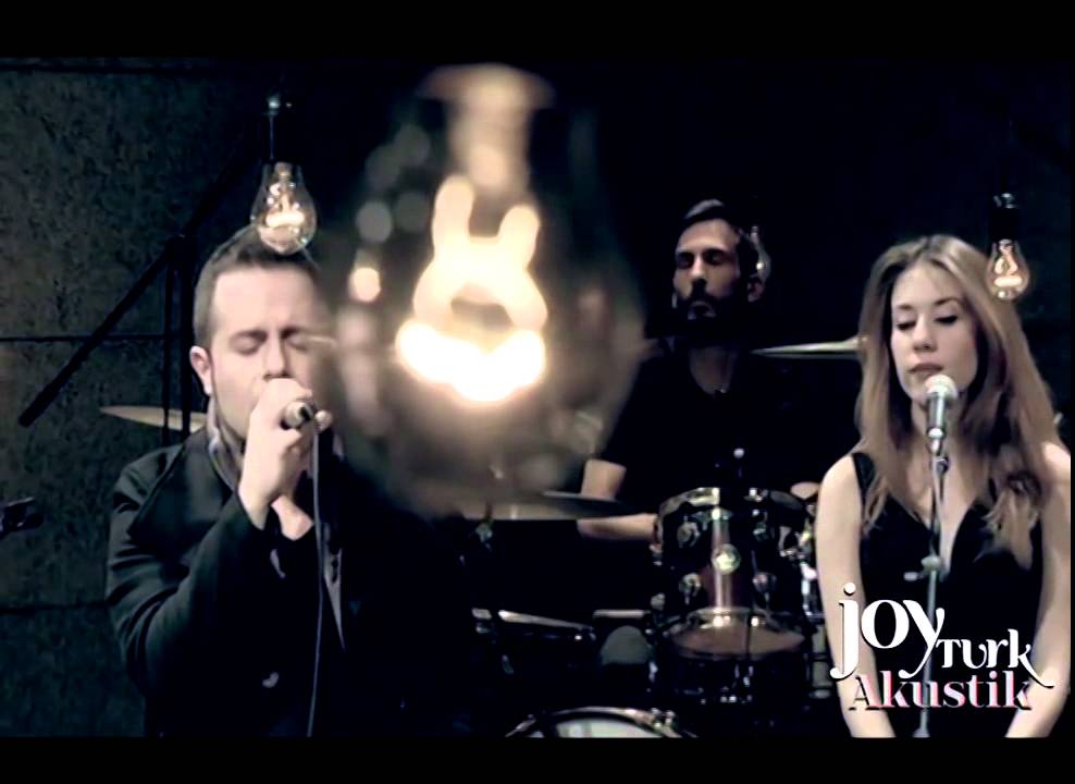 Emre Aydın - Eyvah // JoyTürk Akustik