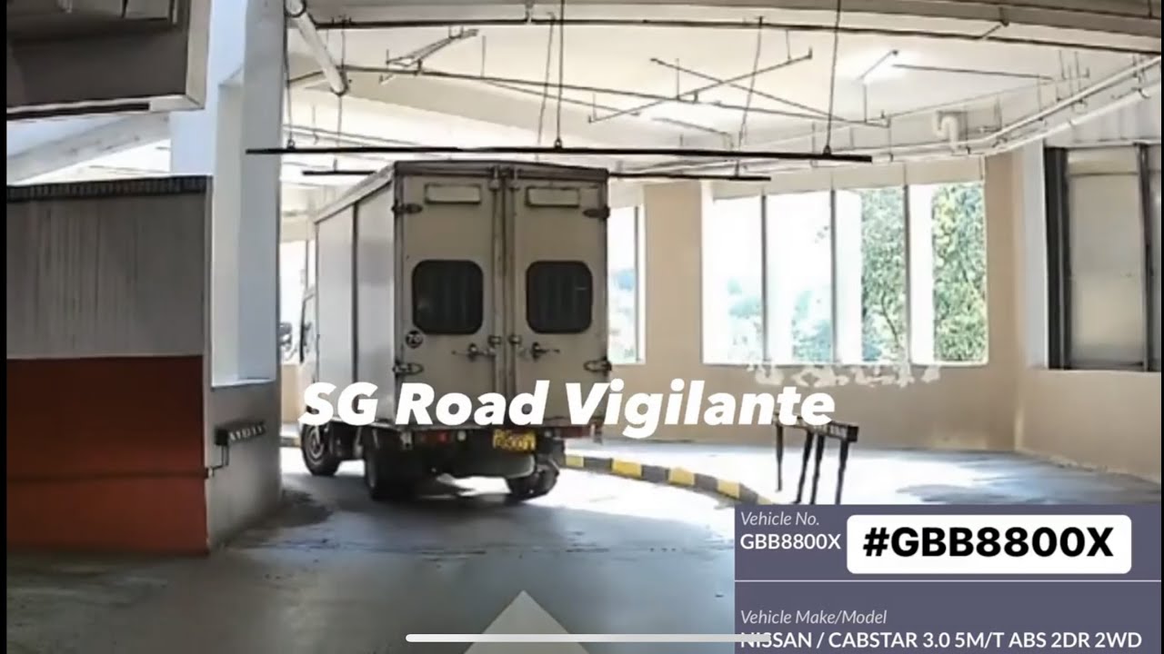 31May2023 IMM Outlet Mall lvl 2 carpark #GBB8800X nissan cabstar ignored carpark height limit