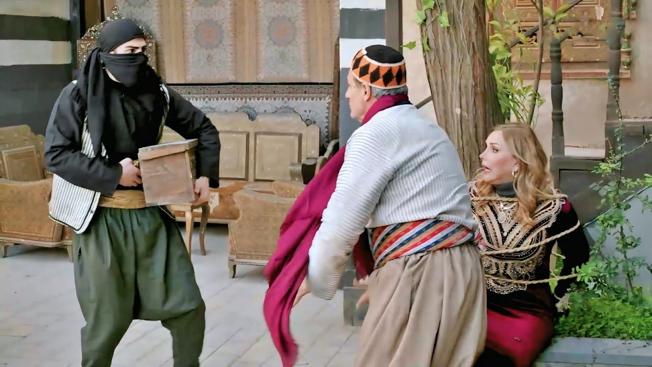 صدمت ولادها لما خبرتهن بزواجها بينزل عليها حرامي وزوجها بيوقف جنبها وبالنهاي! أقوى تجميعة روايات