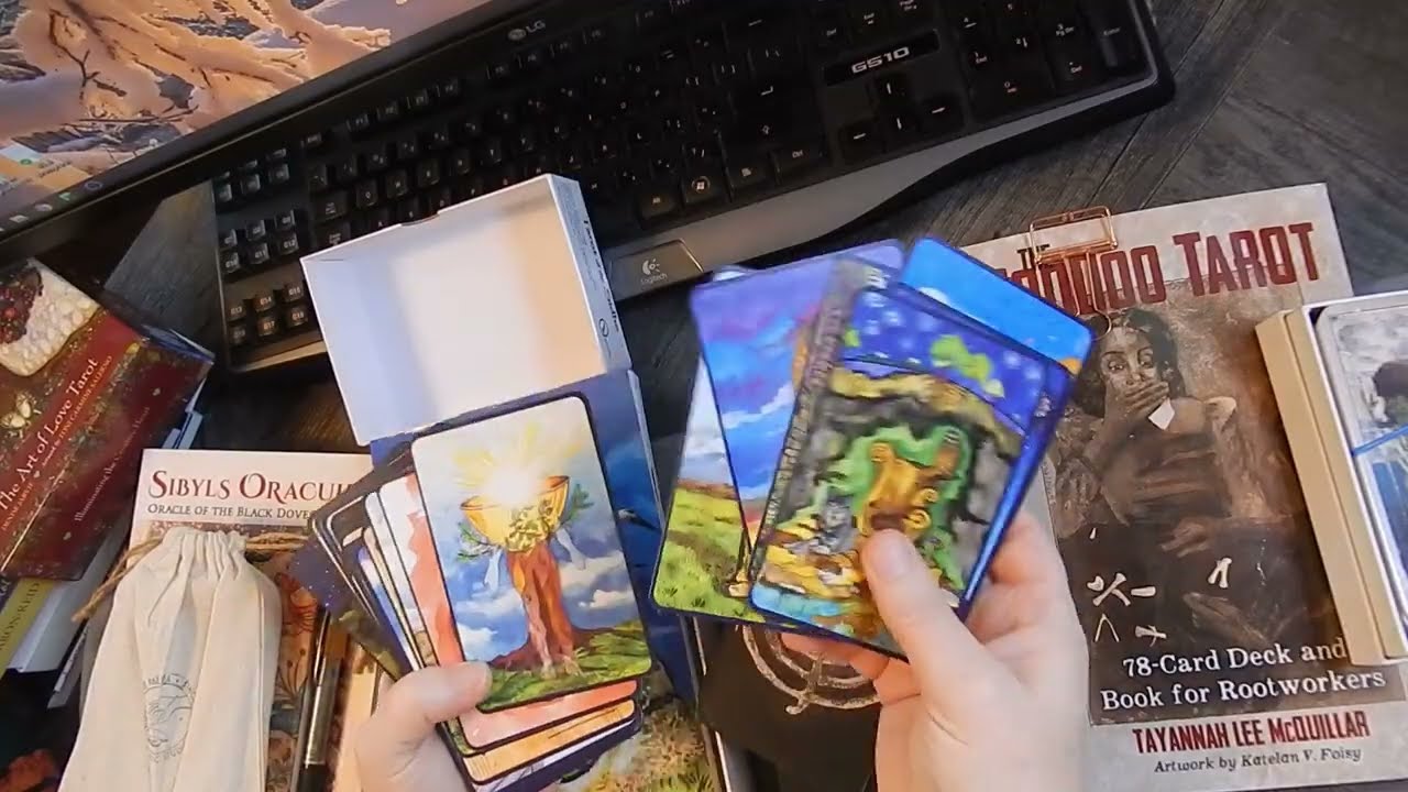 💚🦉🏴‍☠ 💚 #MyGratitudeDecks VR to ‪@MoonflowerMoments from Dede of @GrunEuleTarot