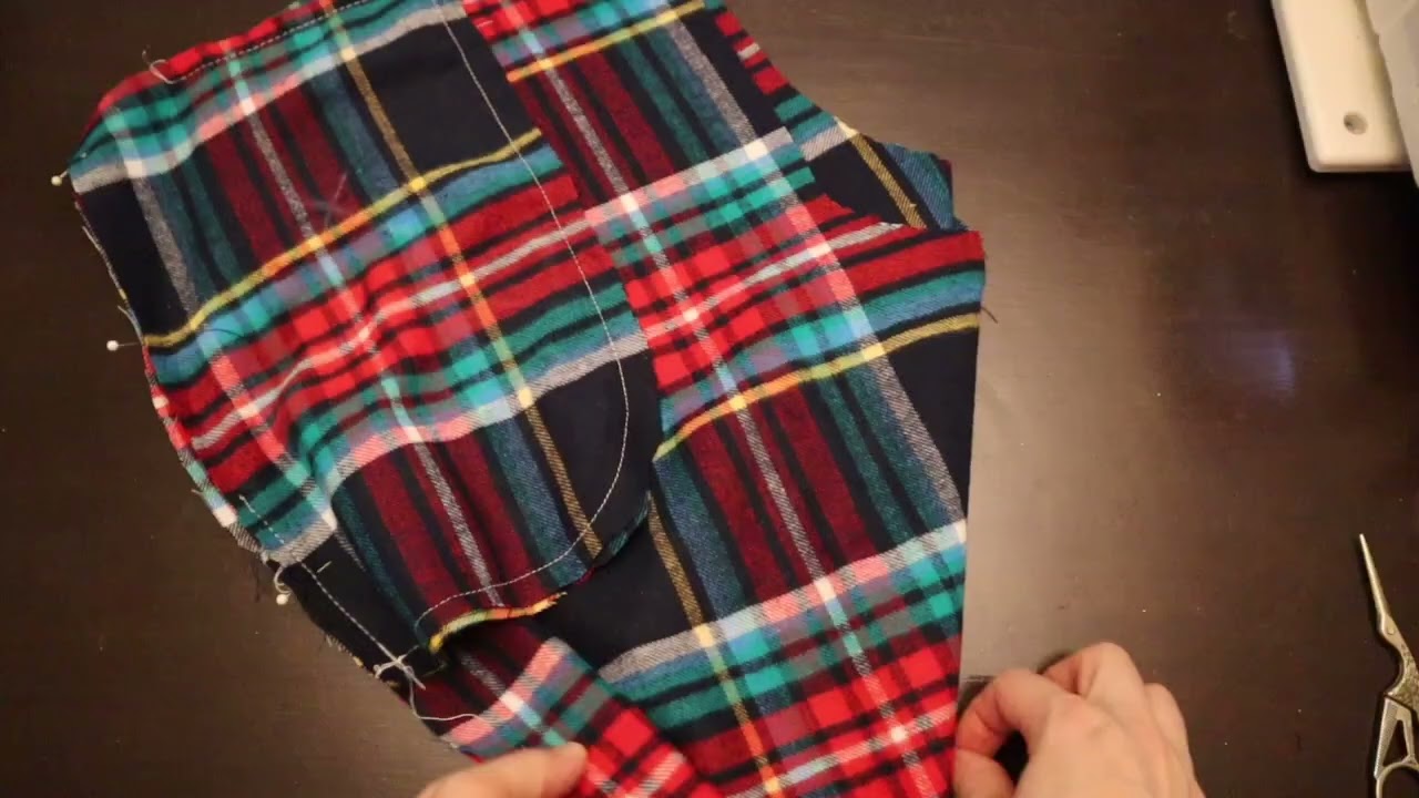 Pants or PJ pants M8458 McCall's