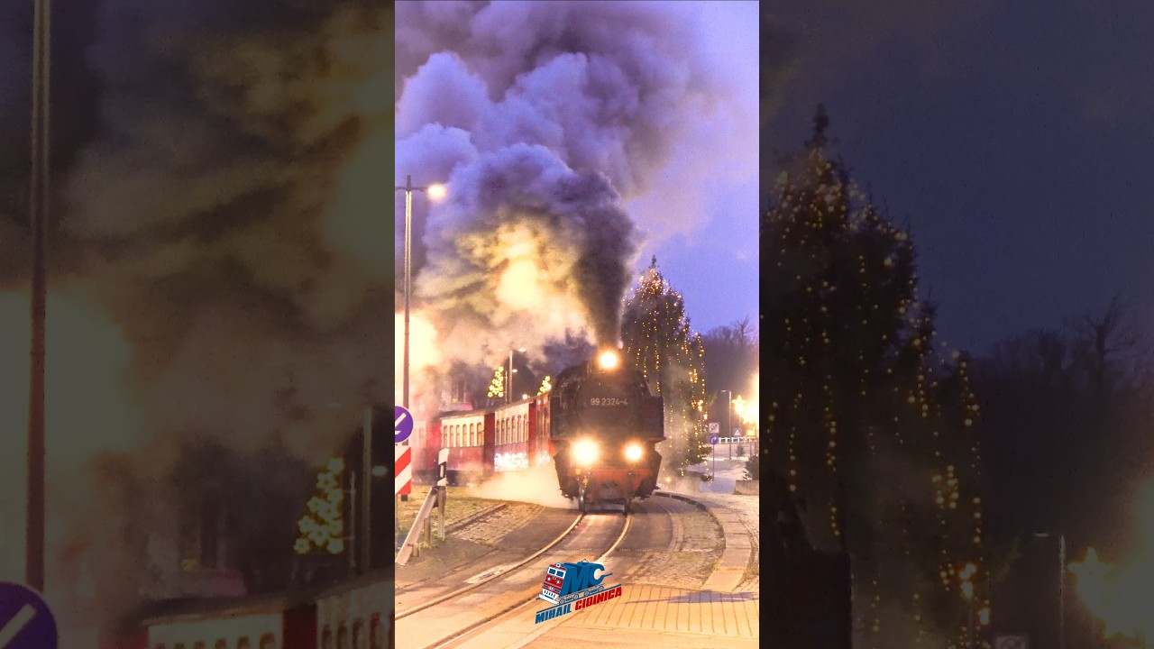 🎄Christmas Special🎄 Molli 99 2324 arriving in Bad Doberan with a train from Kühlungsborn 