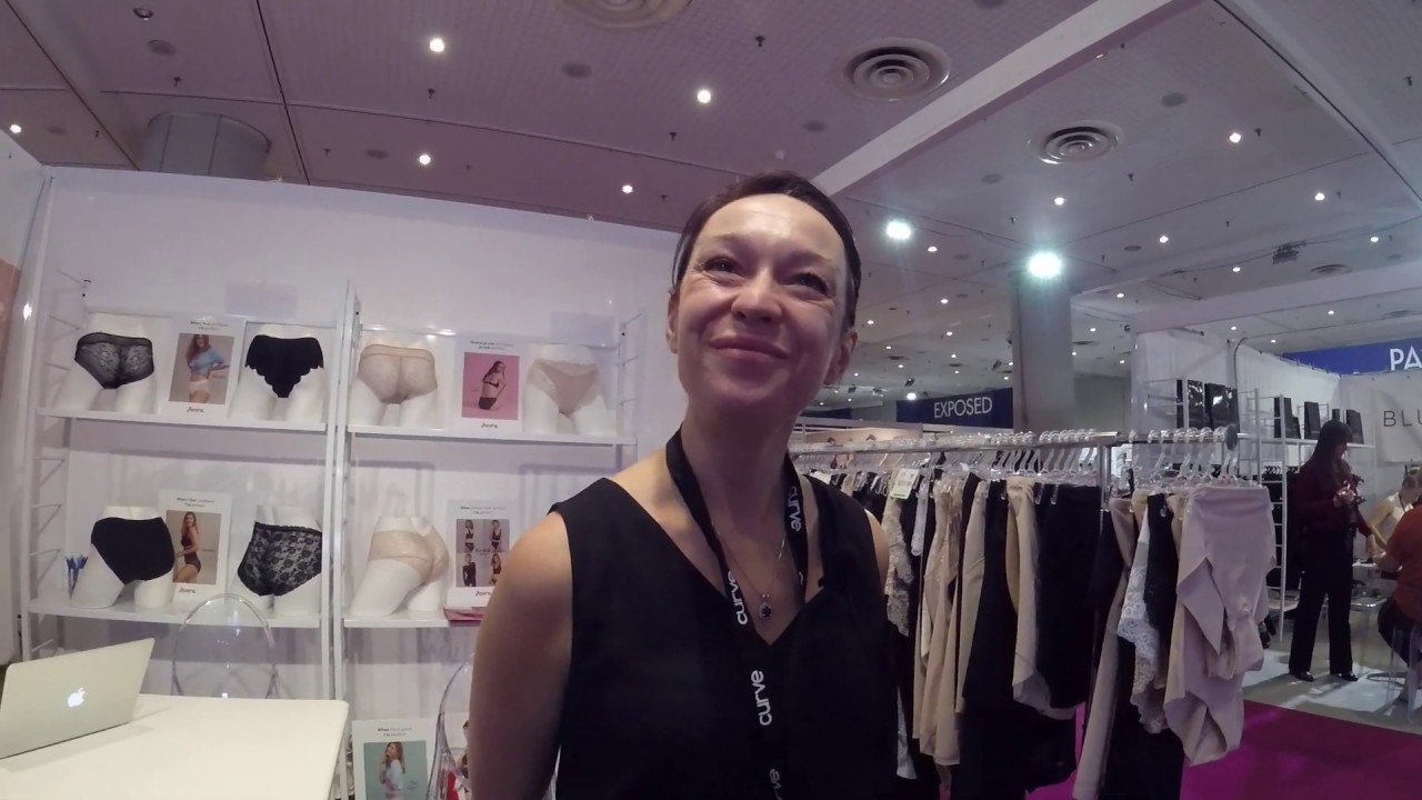 Lingerie distributor about curve fashion show