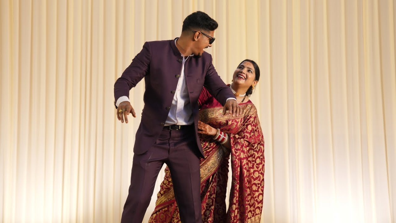 Engagement Dance performance by Bride Bhaiya and Bhabhi | Aaj Hai Sagaai | Mehandi Rang Layi | 90s