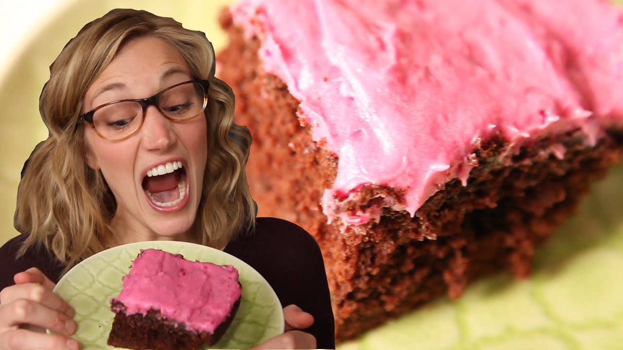 Chocolate Beet Cake with Beet Frosting Recipe: How to make Valentine Day Cake