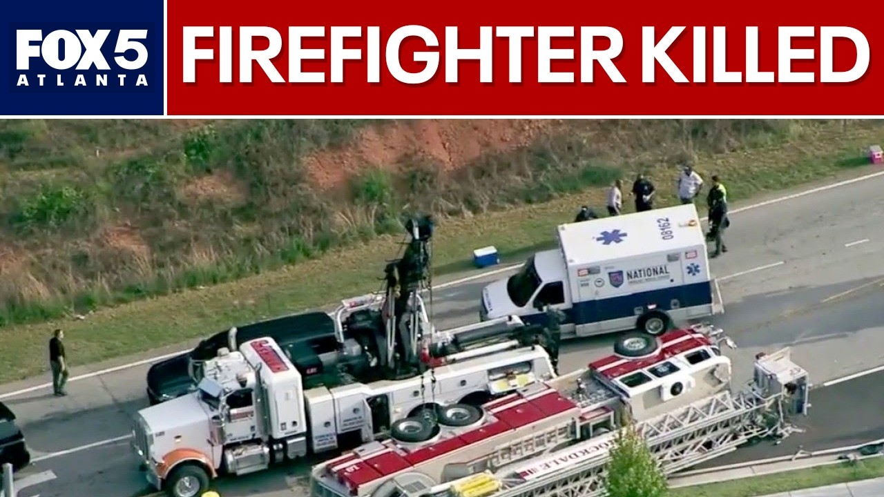 Пожарная машина перевернулась при повороте, спасатель погиб | FOX 5 News