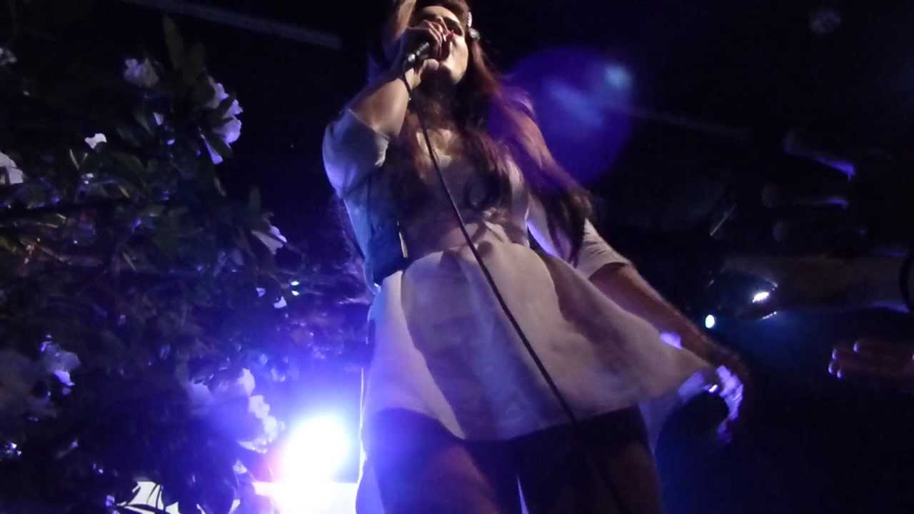 Lana Del Rey - Million Dollar Man LIVE HD (2012) L.A. Night #3