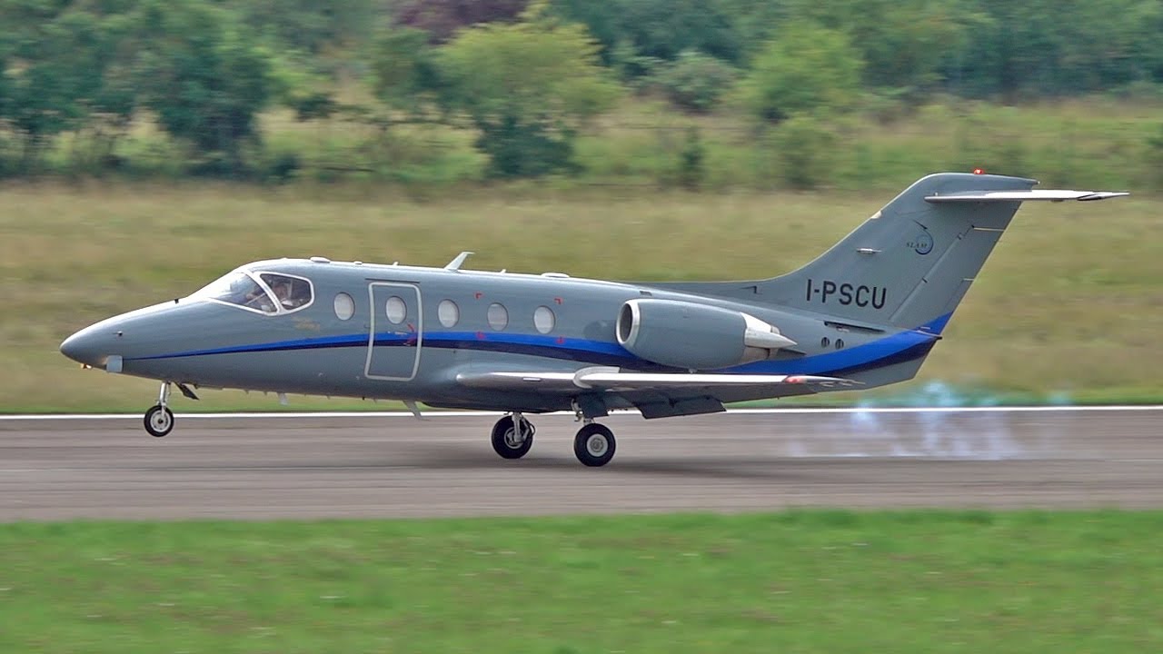 Slamair Hawker Beechcraft 400A I-PSCU / Landing at Nancy Essey Airport