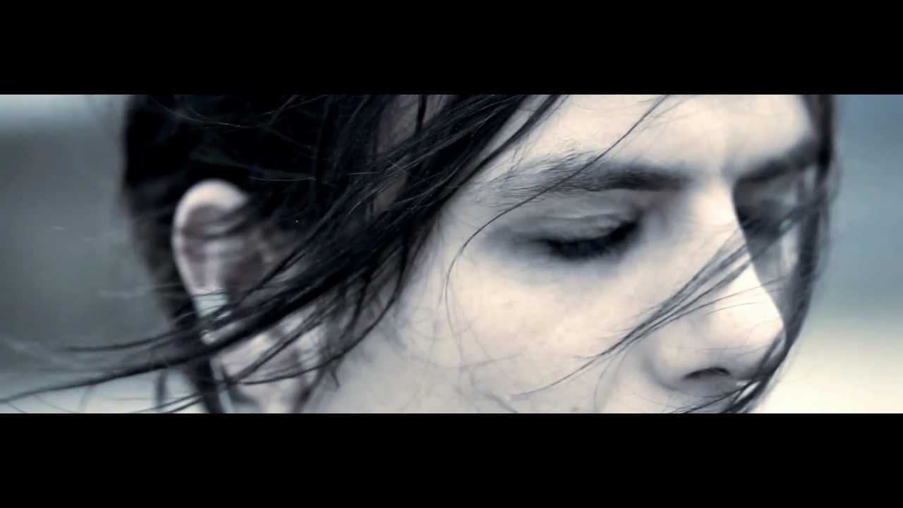 Bloody Mary - Somebody to Love (Official Video)