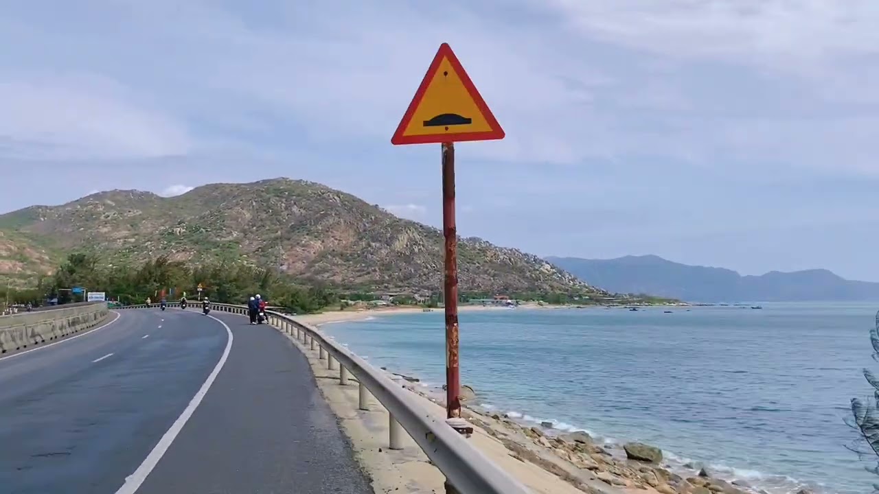 Biển Vĩnh Hảo