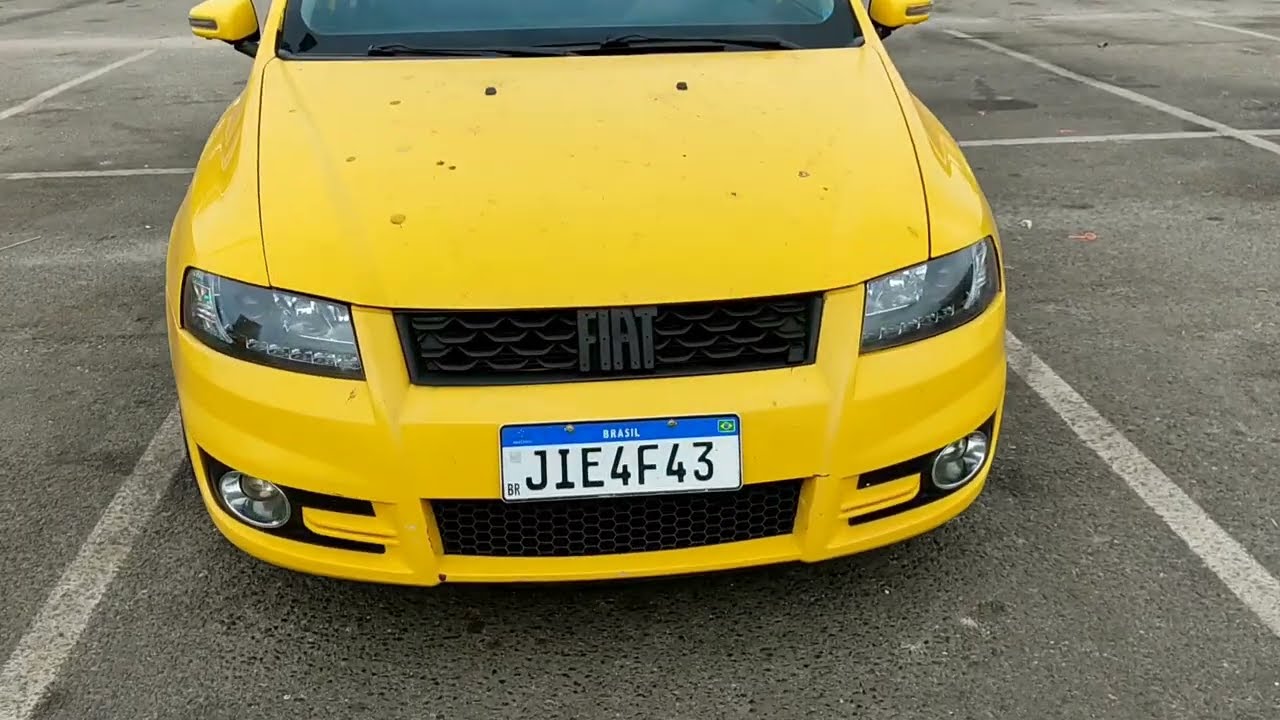 Grade colmeia no Fiat Stilo