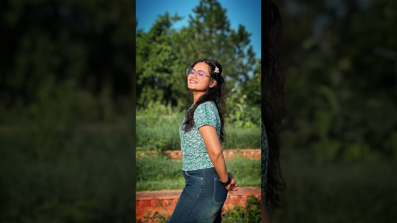 Aesthetic poses for girl🦋 #shorts #howtopose #pose #photoposes #photography #trending #shortsfeed