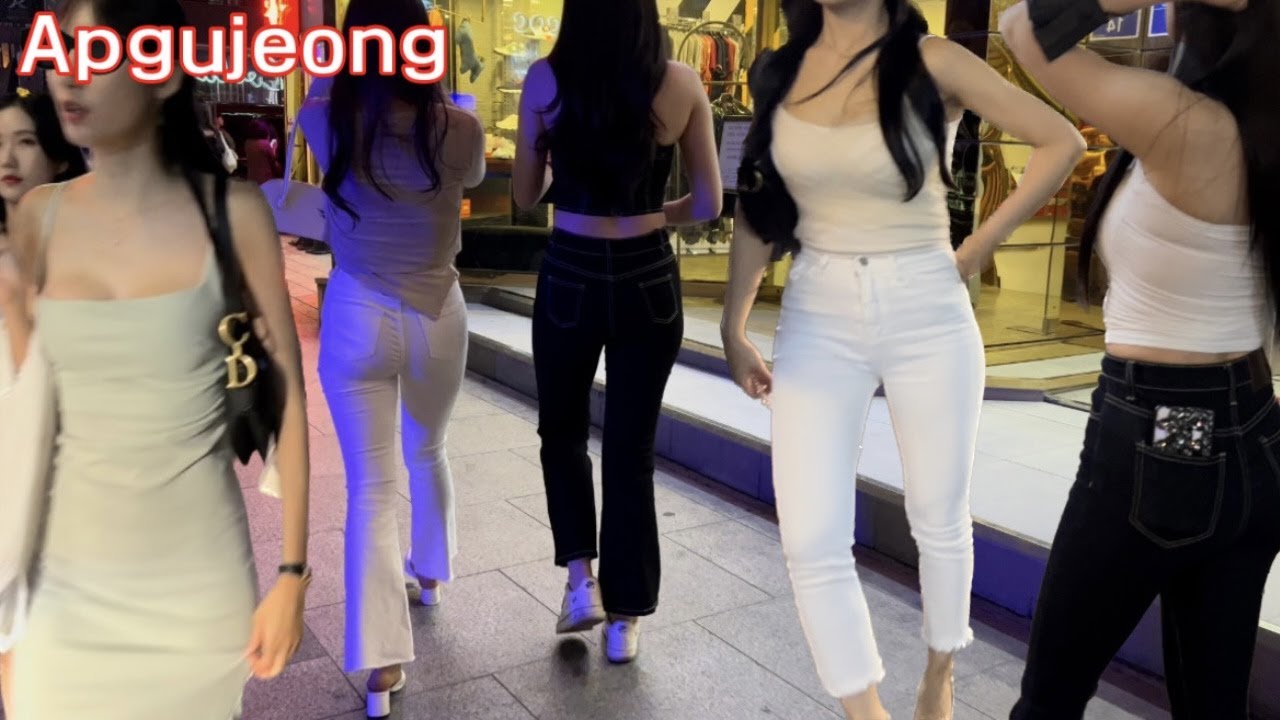 [4K SEOUL nightlife] 압구정로데오 거리😎압구정로데오 거리는 미녀들 이 멋지네요🔥압구정로데오에 함께 걸어주세요/apgujeong/seoul/korea walk