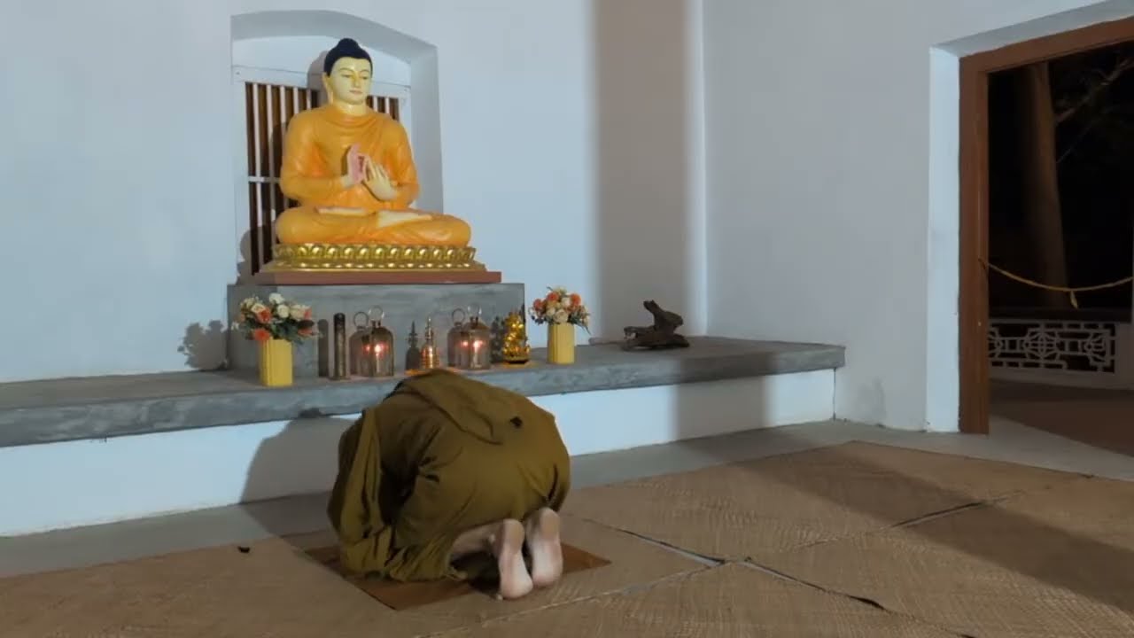 English Buddhist Monk is live