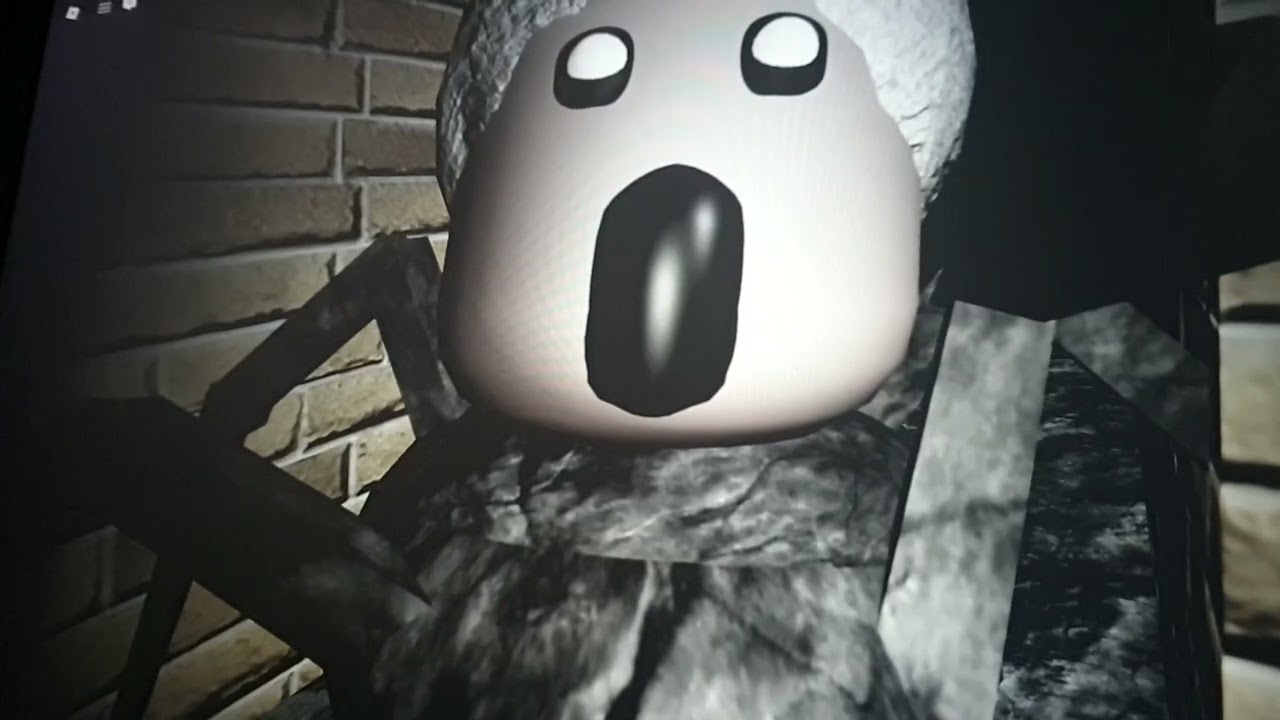 Zagrałem w granny w roblox o 3 w nocy!