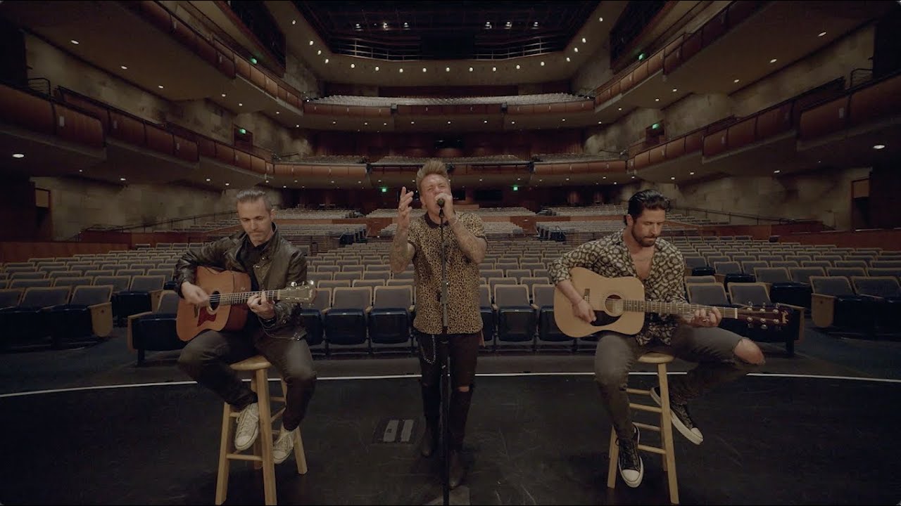 Papa Roach - No Apologies Acoustic (Official) Music Video