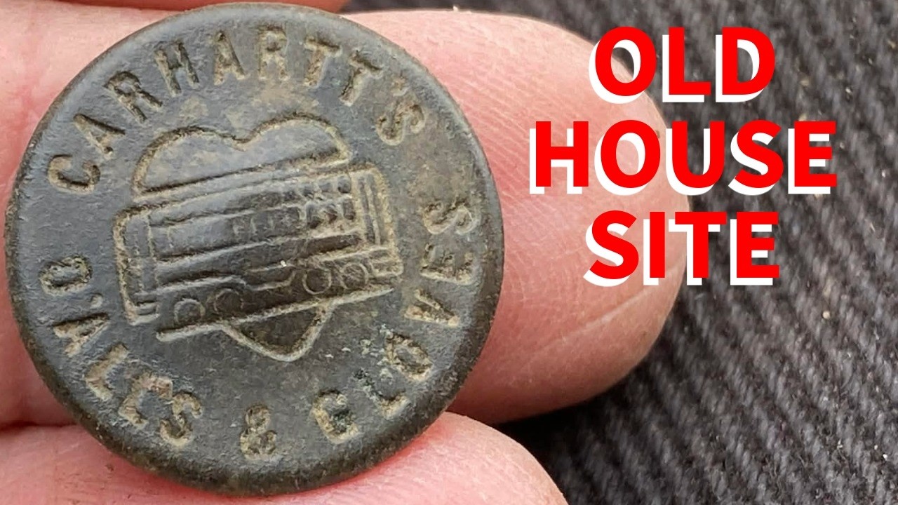 Metal Detecting Old House Site!