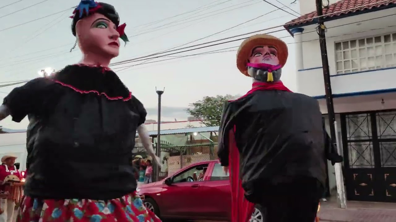 4K CHIAPA DE CORZO.                                                             CHIAPANECA PARACHICO