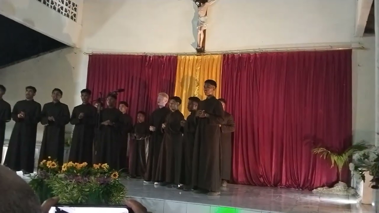 Paduan suara dari Frater Nofis[Ordo Karmel] ||Aleluya||
