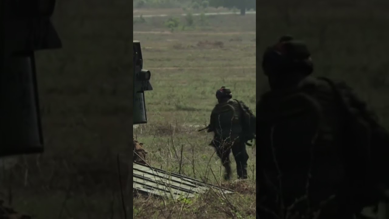 South Korea and Singapore Join Major Amphibious Drills | DWS News | AH1C