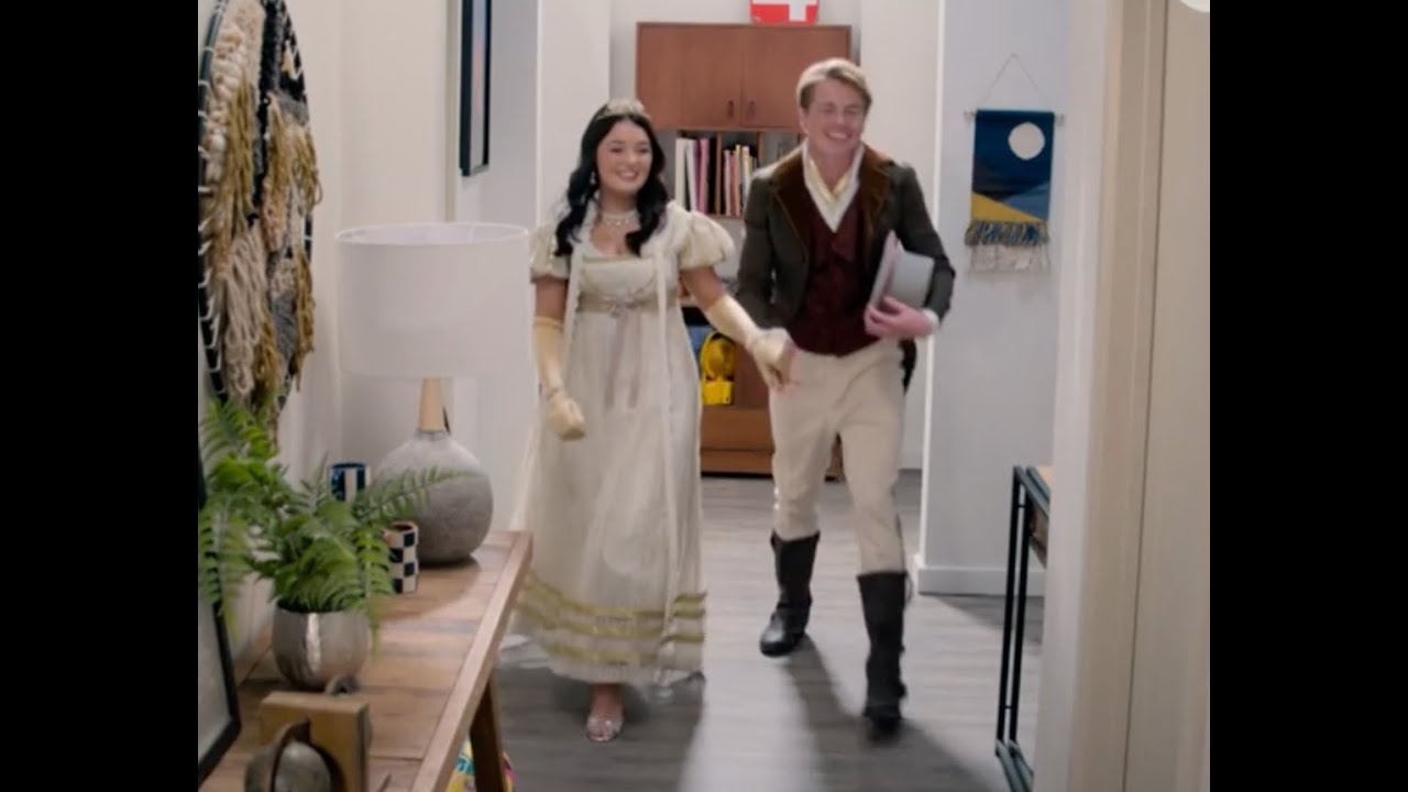 9013-2 All dressed up! Byron goes all out to decorate the sharehouse with a romantic twist