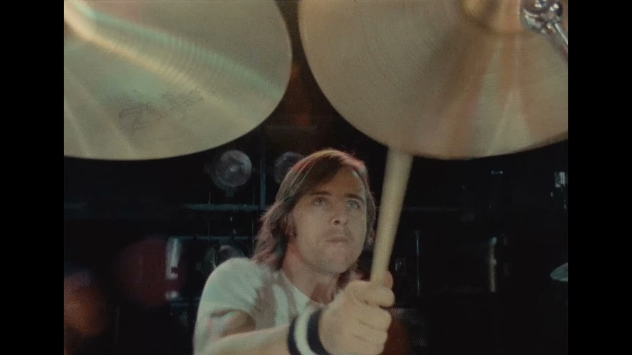 Let Me Put My Love Into You (Phil rudd isolated drums)