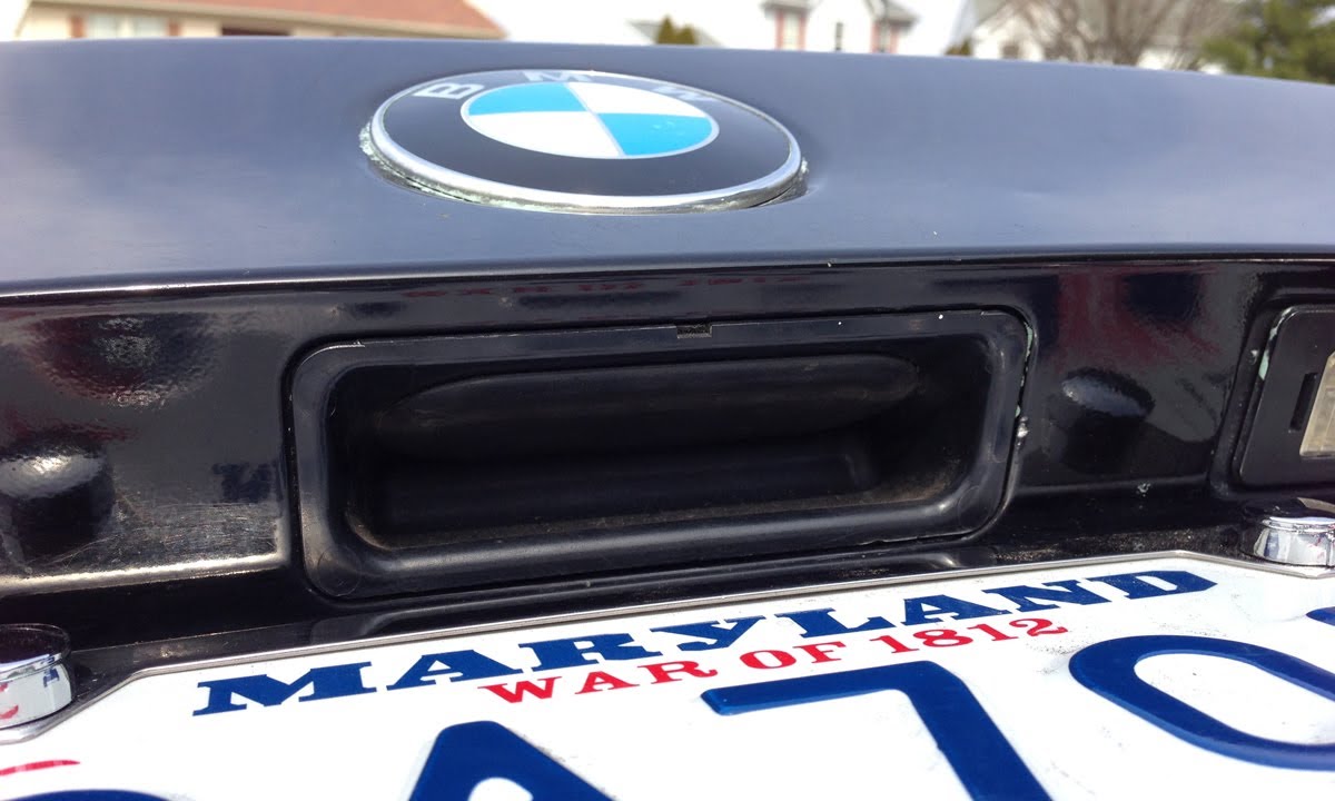 BMW E39 Trunk Release Switch Replacement DIY