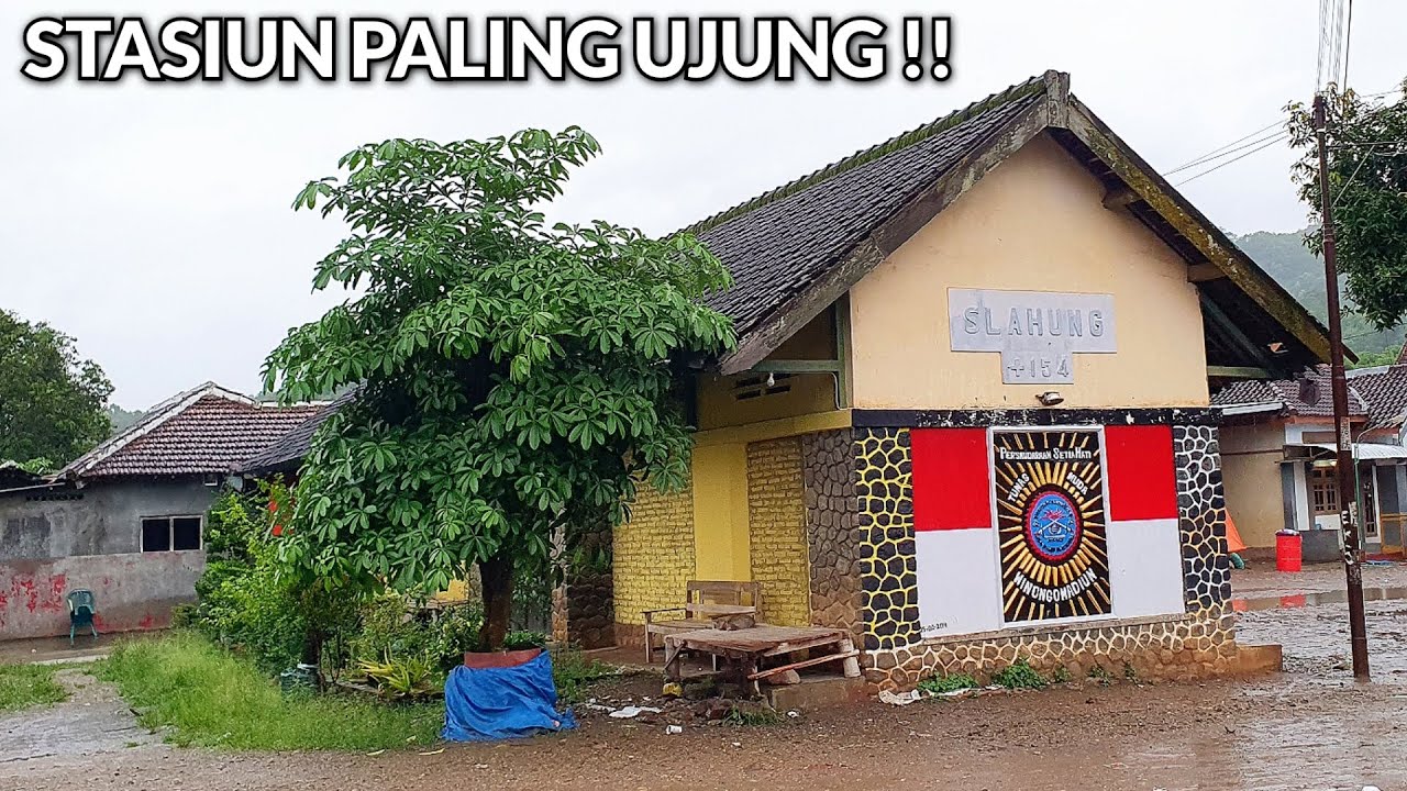 SYAHDU ! HUJAN DERAS & MENJELANG MAGHRIB BERKUNJUNG KE STASIUN SLAHUNG, PONOROGO