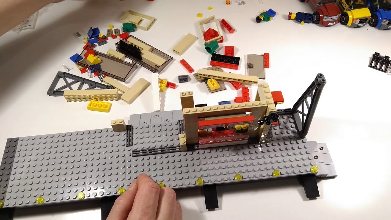 #6 Lego 60050 - Lego Train Station Speedbuild - Lego Stacja kolejowa/dworzec