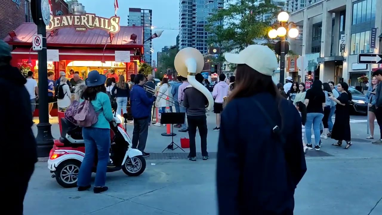 Downtown Ottawa Music Band Sunday Night in ByWard Market June 2022