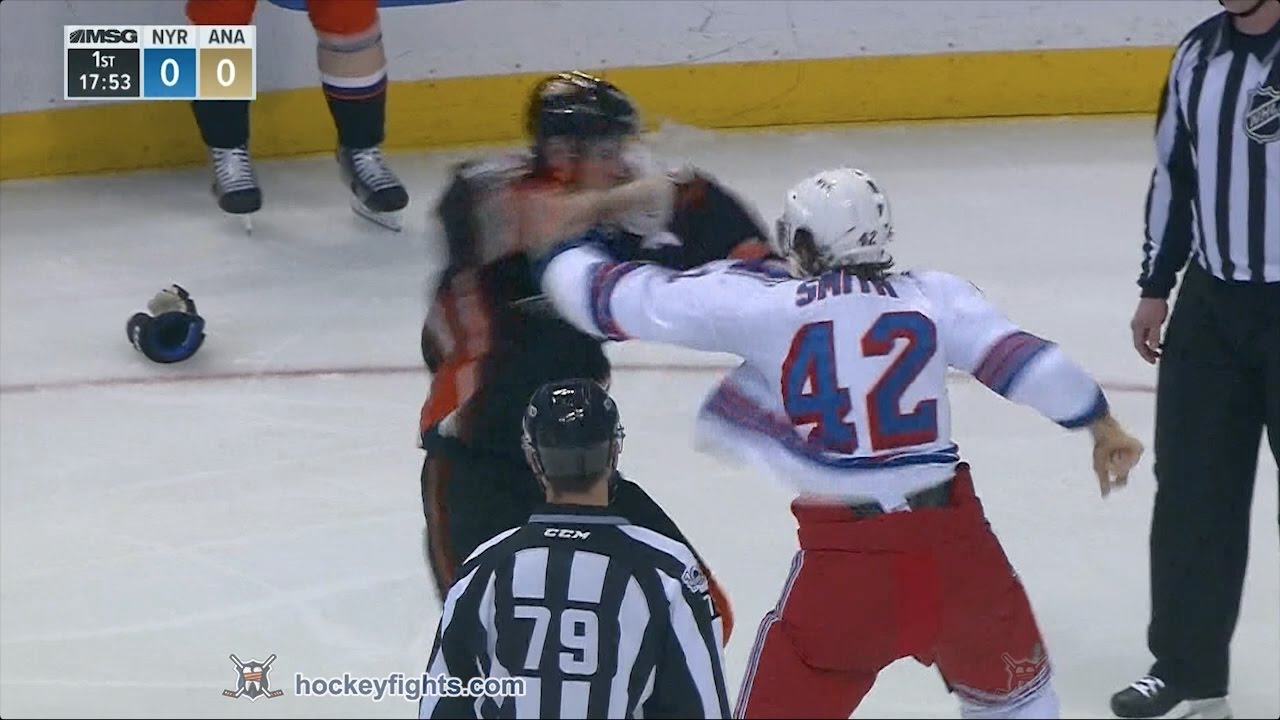 Brendan Smith vs Corey Perry Mar 26, 2017