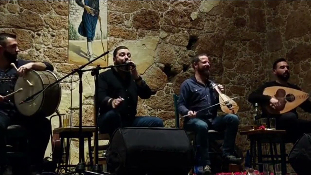10 λεπτά Μαντινάδες.. Μιχάλης Κουνάλης!