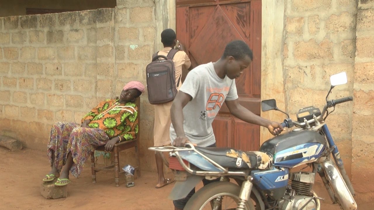 COMEDIE BENIN LA RUSE DES HOMMES 02