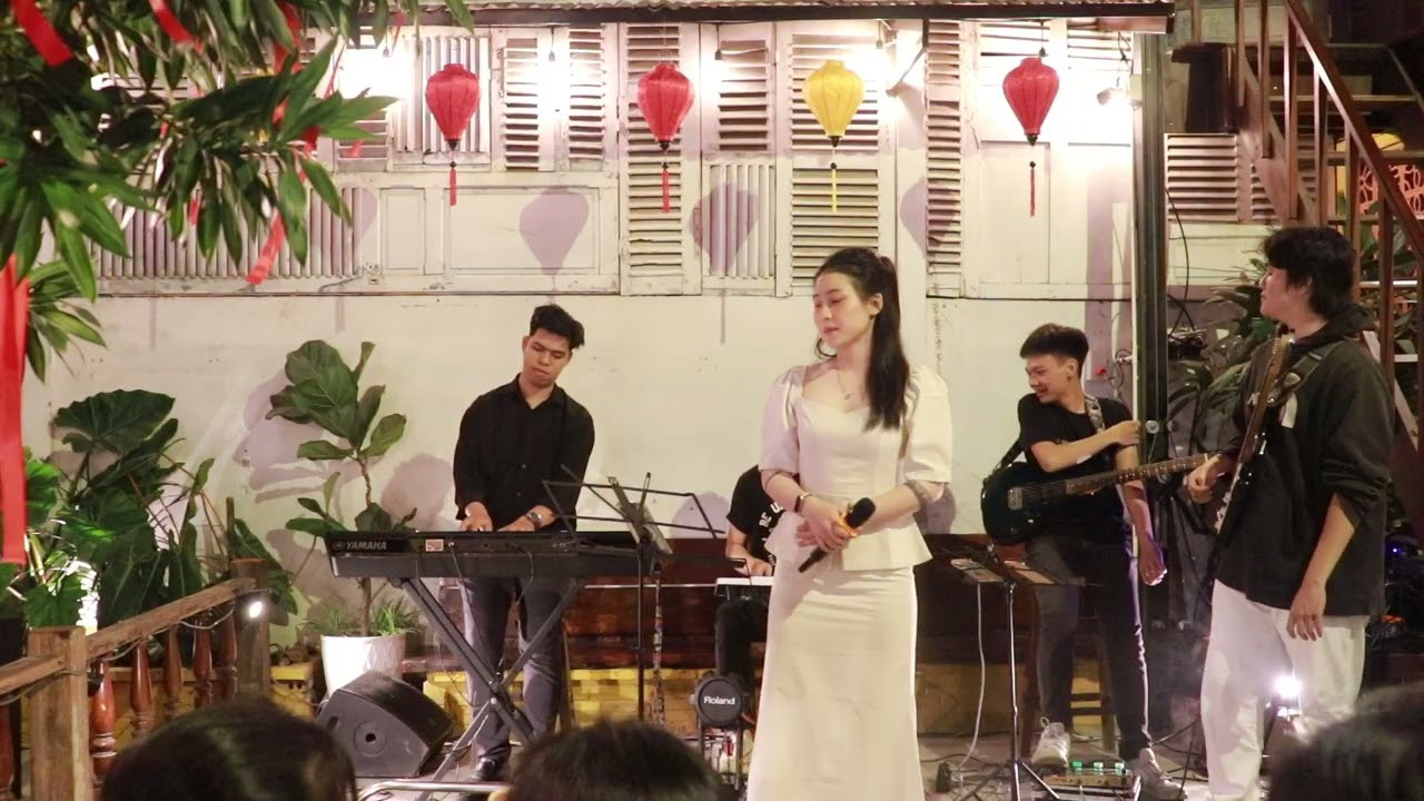 50 NĂM VỀ SAU | WIND BAND