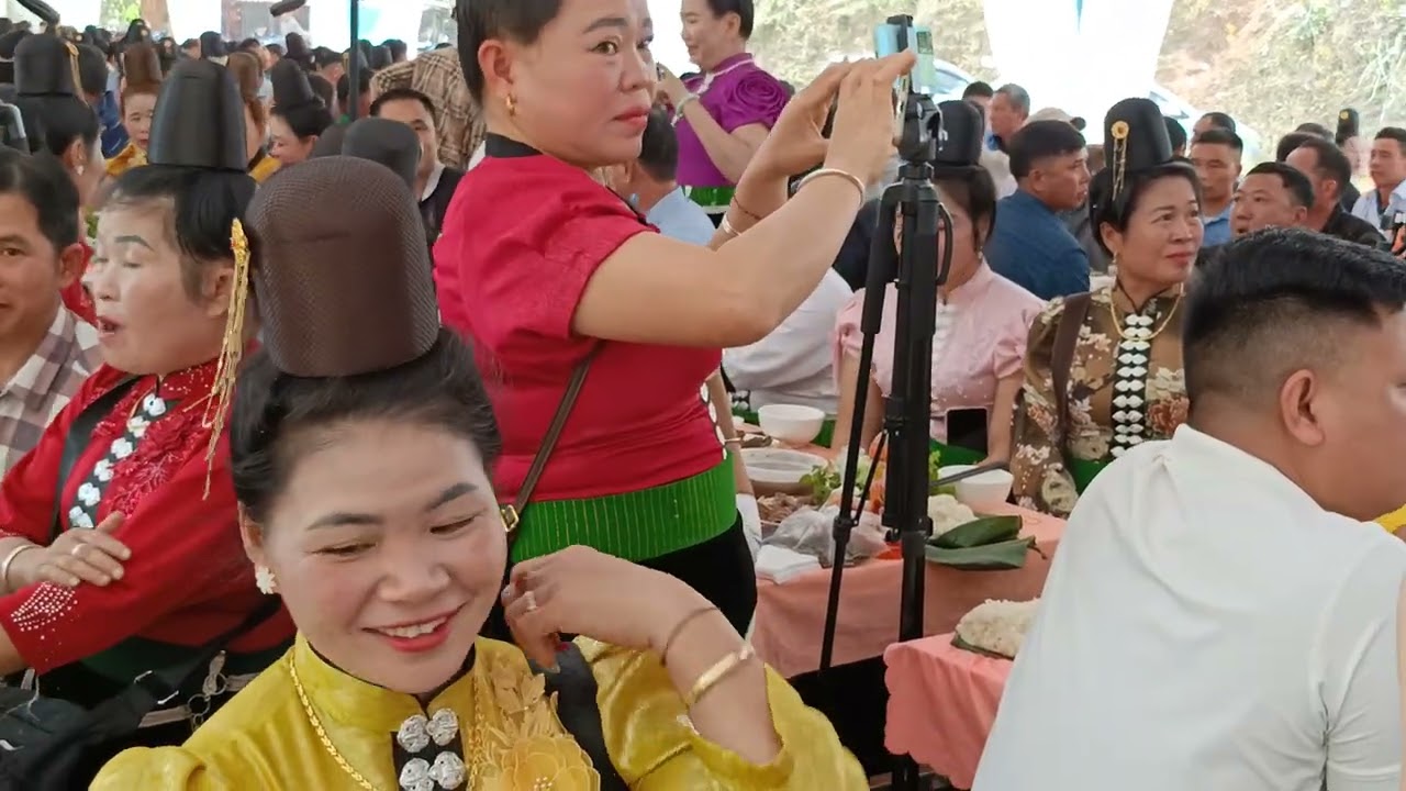 CÁC NGHỆ NHÂN VÀ CÁC CHỦ KÊNH ĐẾN MỪNG NHÀ MỚI (QUÀNG LẢ) MƯỜNG KHIÊNG 
