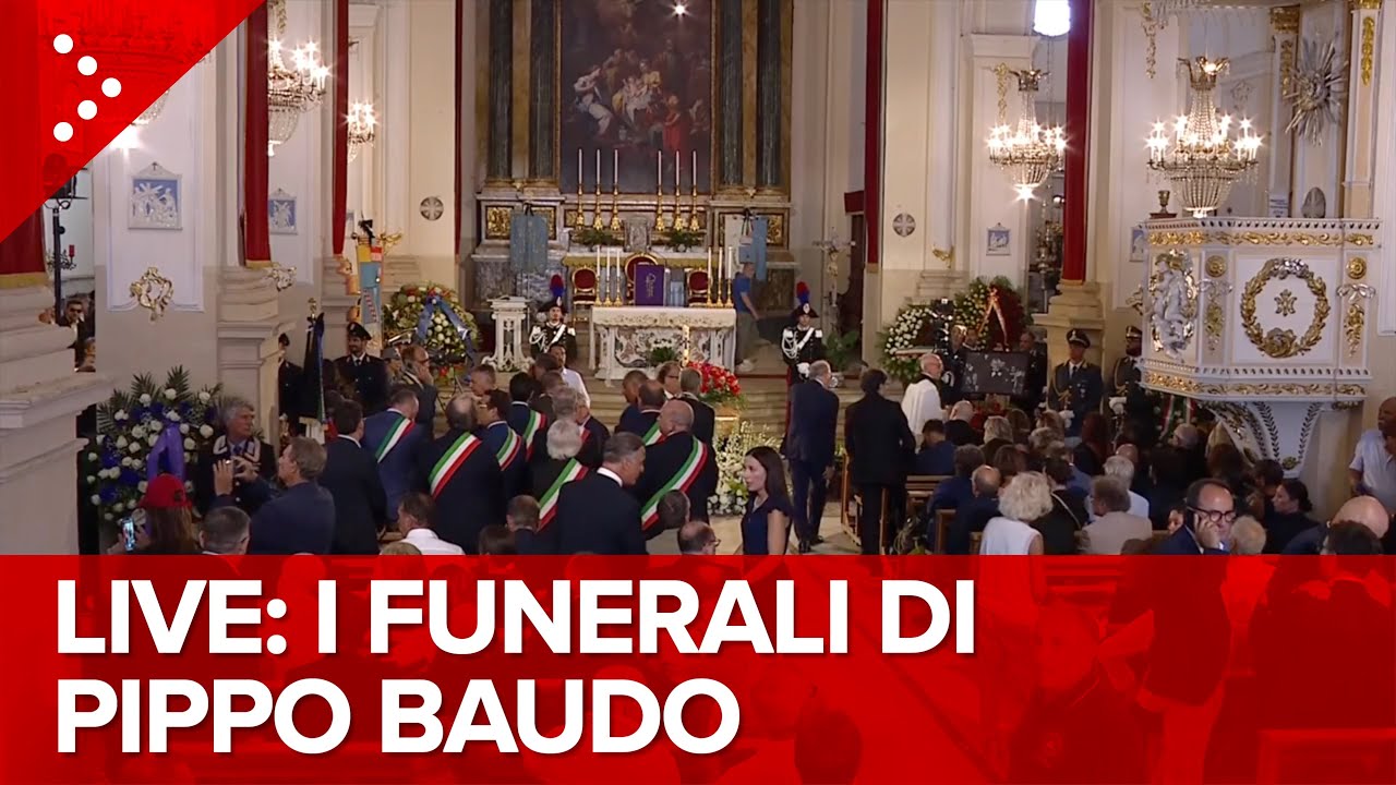 LIVE Militello, i funerali di Pippo Baudo: la cerimonia: diretta video
