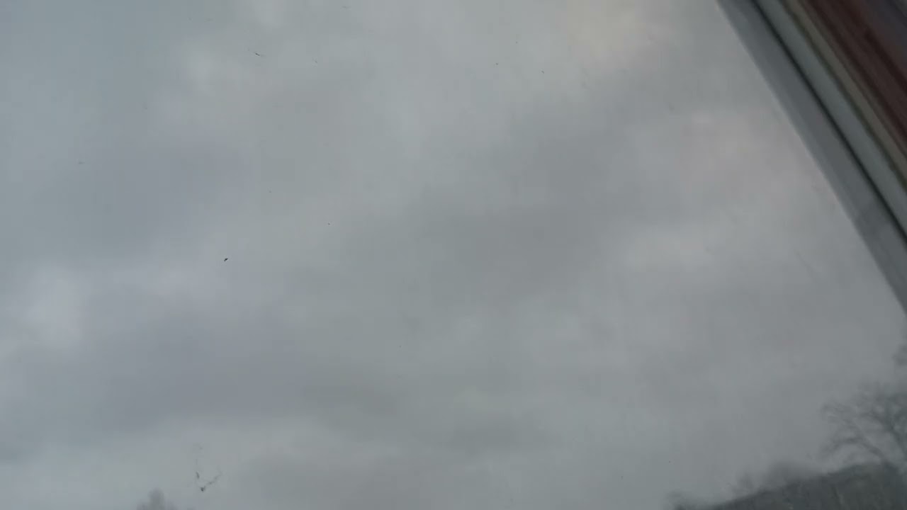 Cloud ☁️🌨️ Observation in Paris Sky 23 January 2026 in HD VIDEO 📷📸