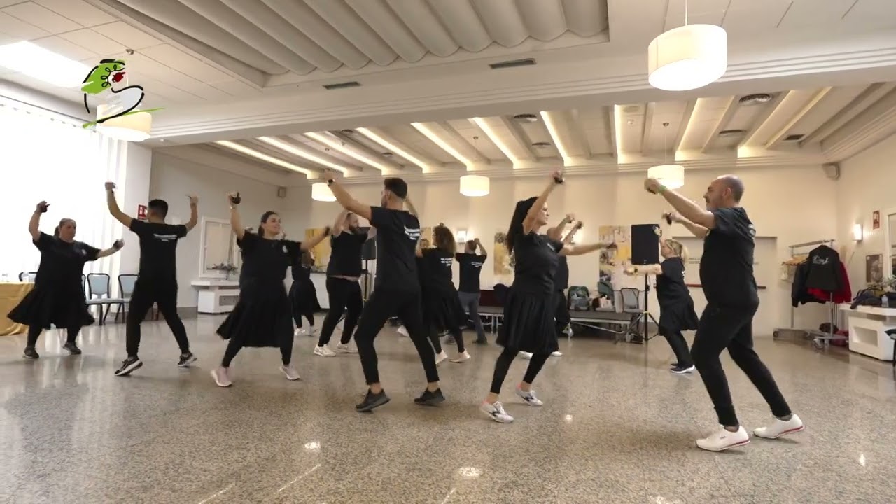 JOTA DE ALANGE - Grupo de Coros y Danzas 