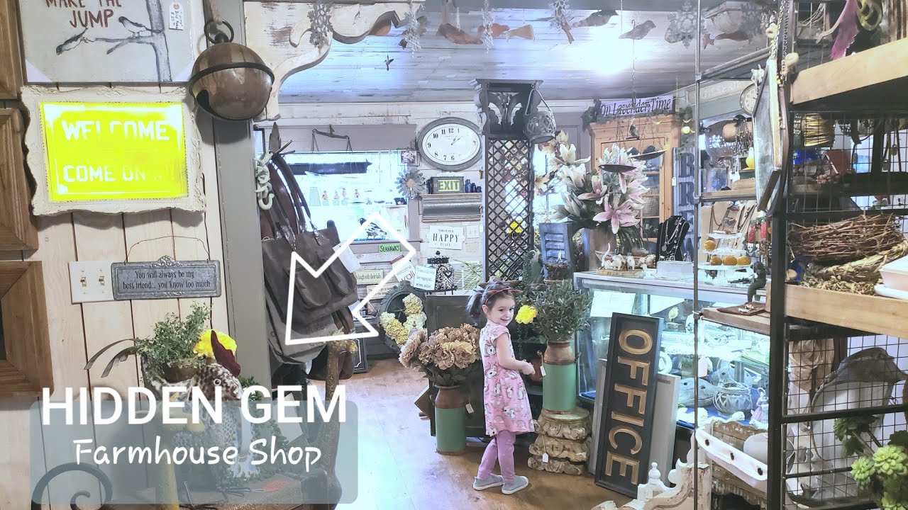 ANTIQUE & FARMHOUSE SHOP WITH ME AT JUNGLE JANES GREENHOUSES GOFTS & YARD ART
