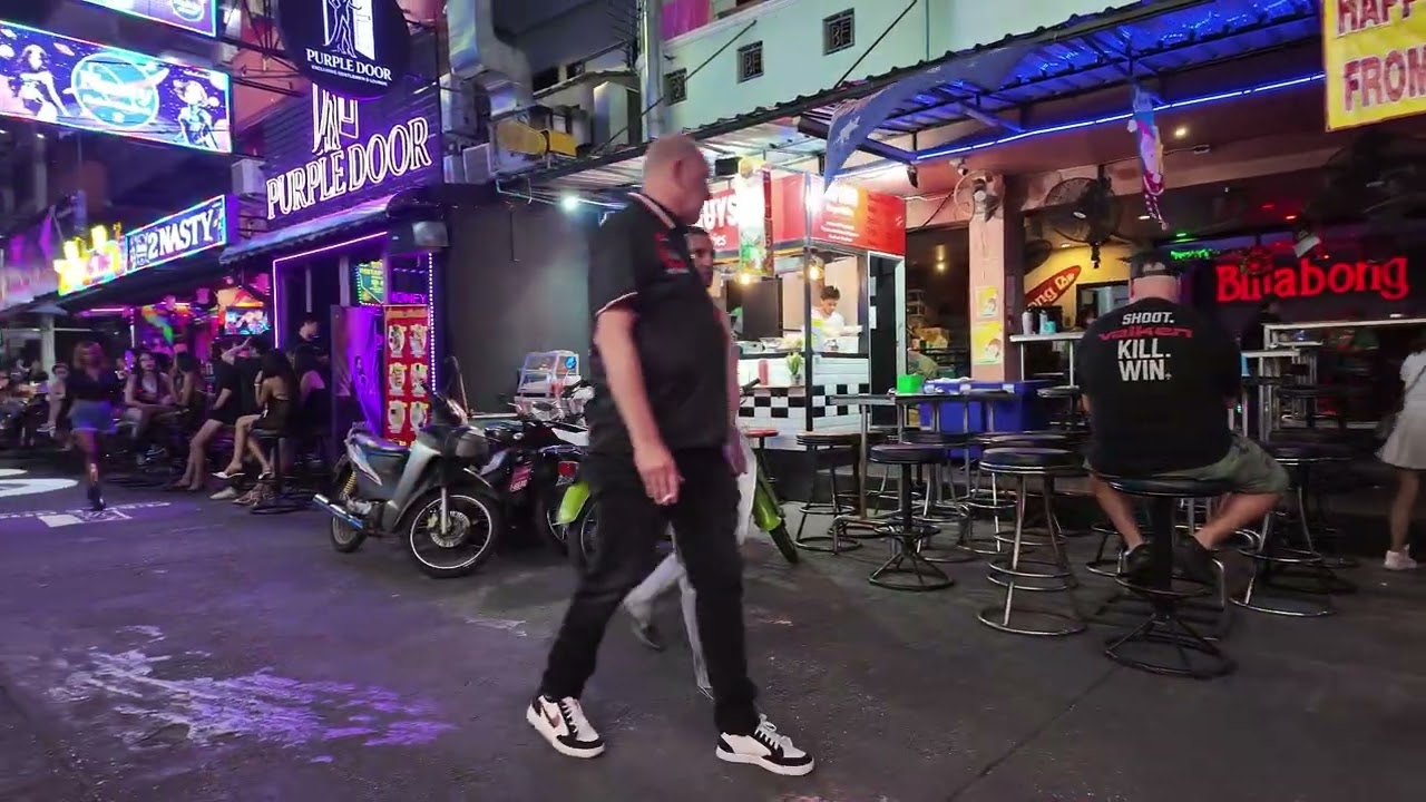 SOI LK METRO BILLABONG BAR 2