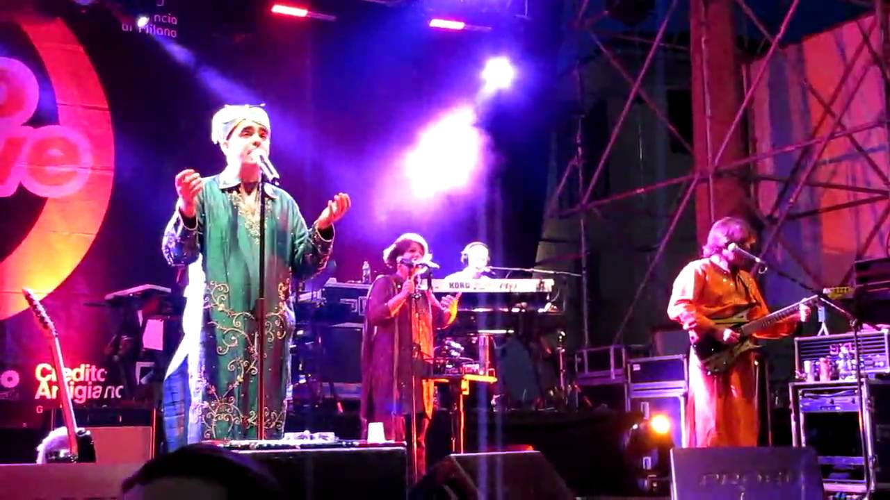 Elio e le Storie Tese - Pagano (Live)