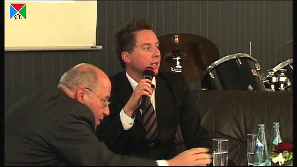 Gregor Gysi - Fraktionschef der Linkspartei - im 14. Politischer Salon - Dreieichschule Langen