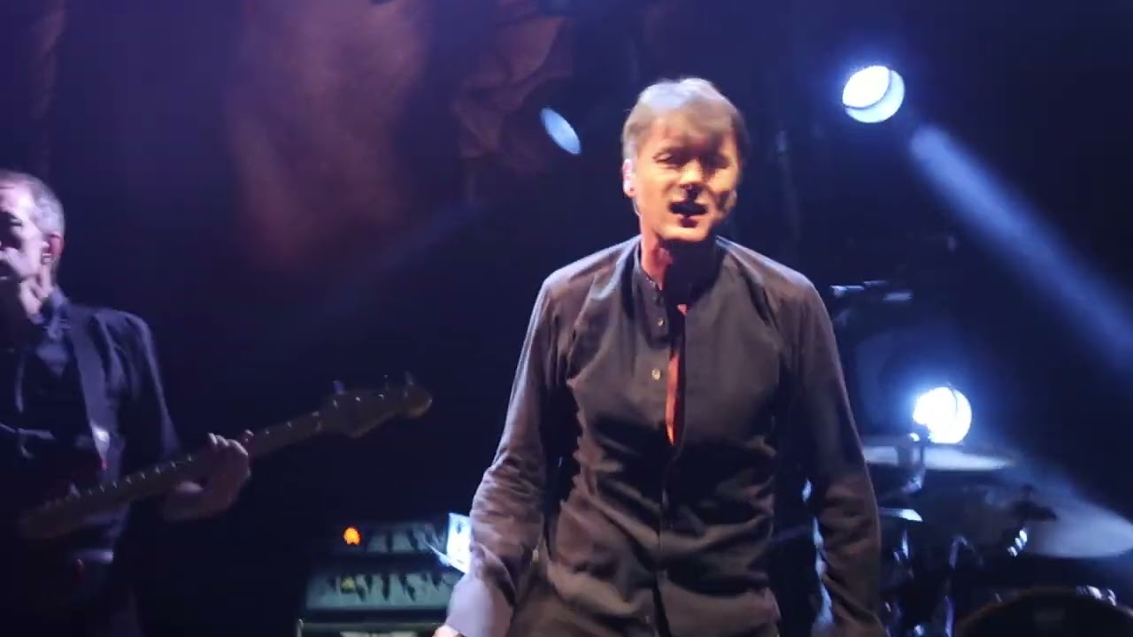 Suede - 15 Again St David's Hall Cardiff Wales 22.03.2023