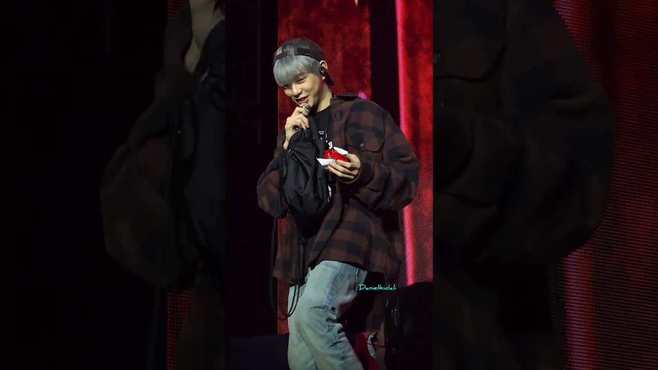 241013 ACT 사운드쳬크  막콘싱가폴이 영국한테 졌어ㅋㅋㅋ😍 #강다니엘 #KANGDANIEL