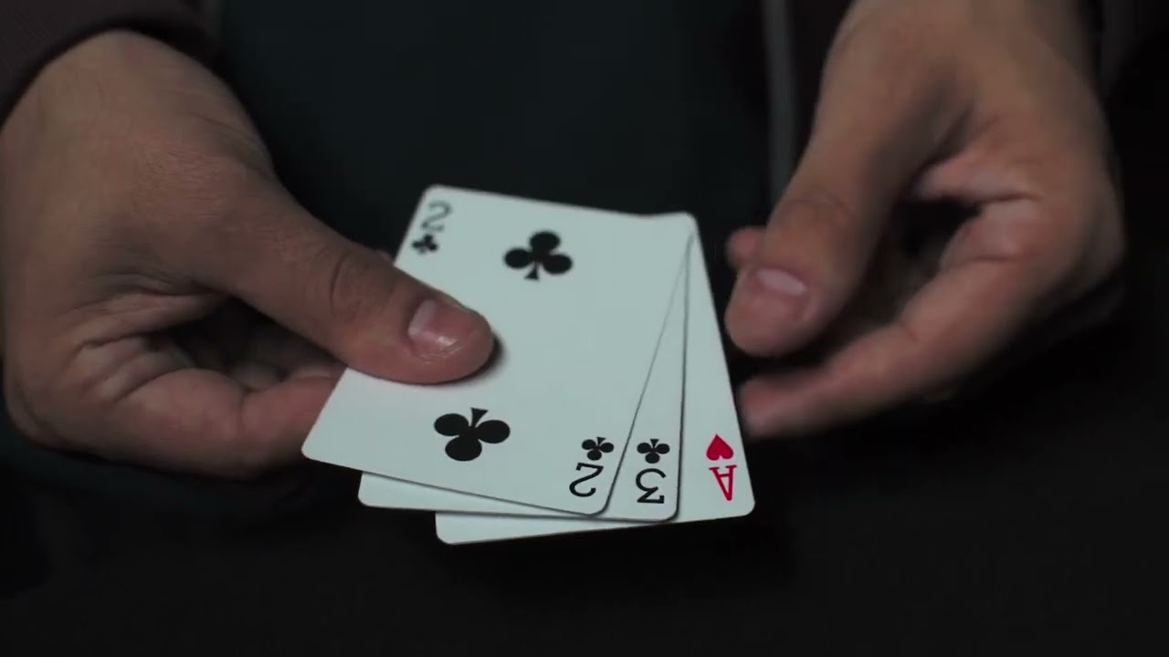 Michael Skinner's Ultimate 3 Card Monte by Murphy's Magic Supplies Inc.