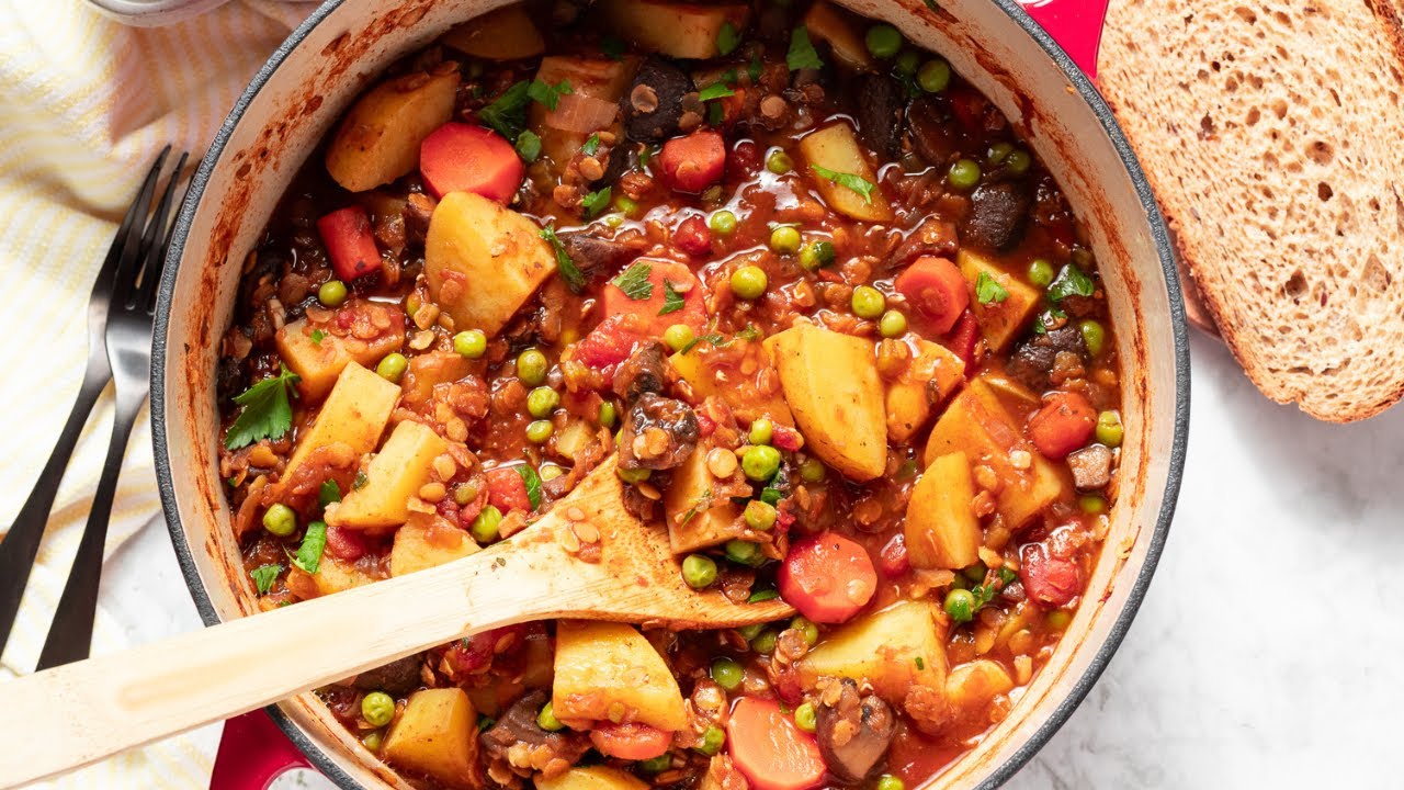 MOUTHWATERING ARGENTINIAN BEEFLESS STEW |Easy, One pot, Vegan, WFPB|