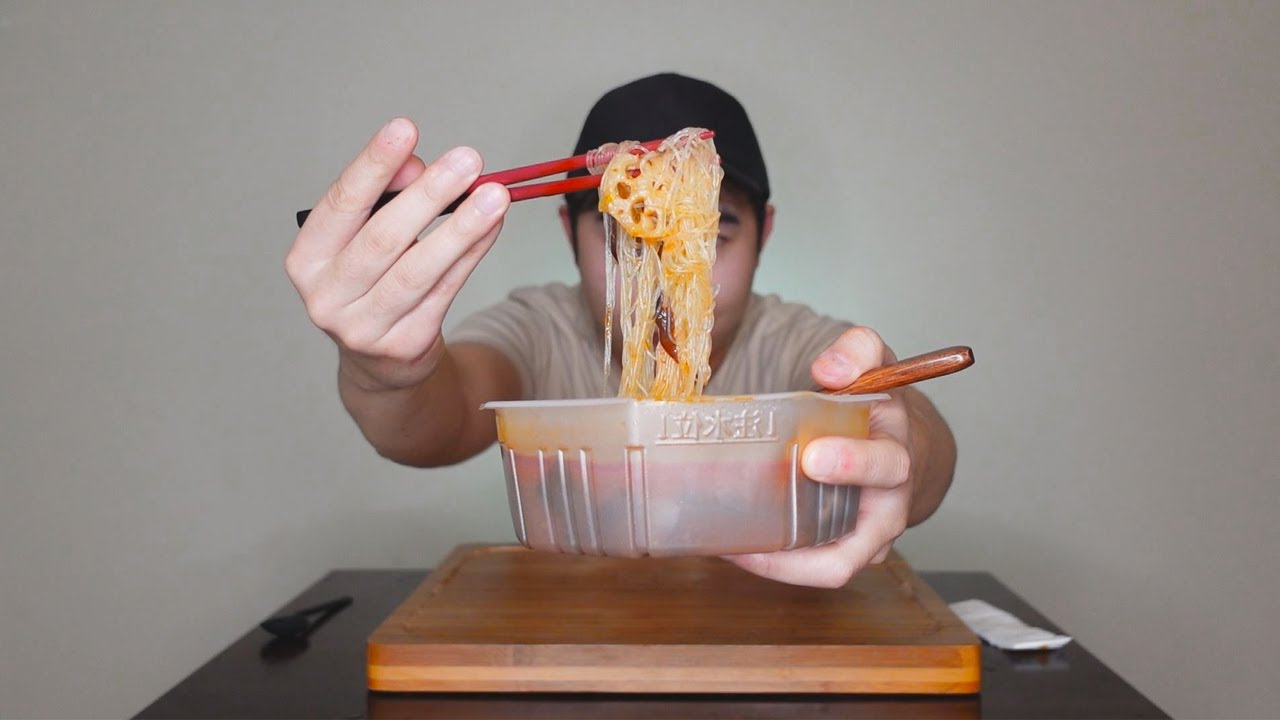 SELF-COOKING Instant Hotpot