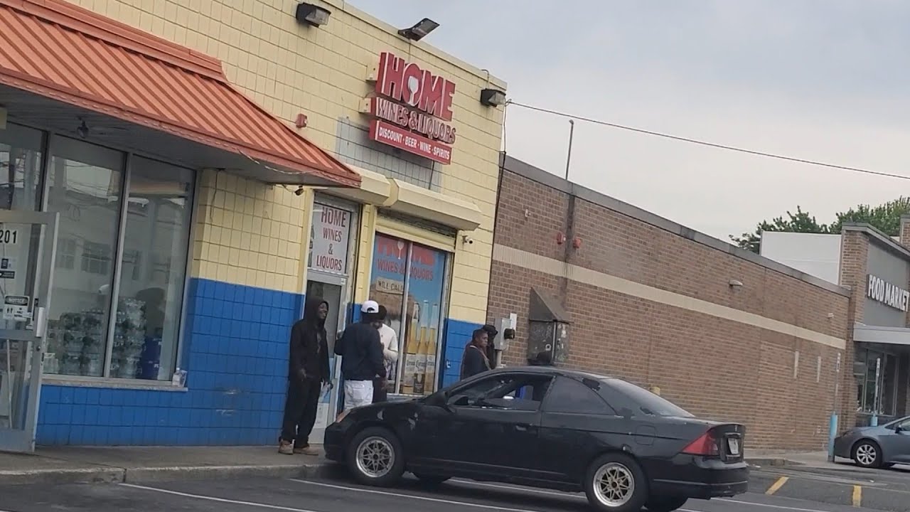 ROSELLE, NEW JERSEY | AFRICAN AMERICAN HOOD .