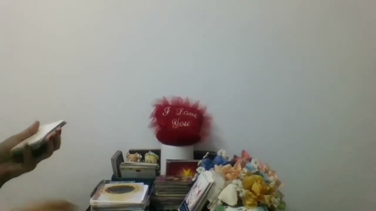 برج الجدى هذا الشخص يريد ان يتحدث معك الان ضرورى جدا